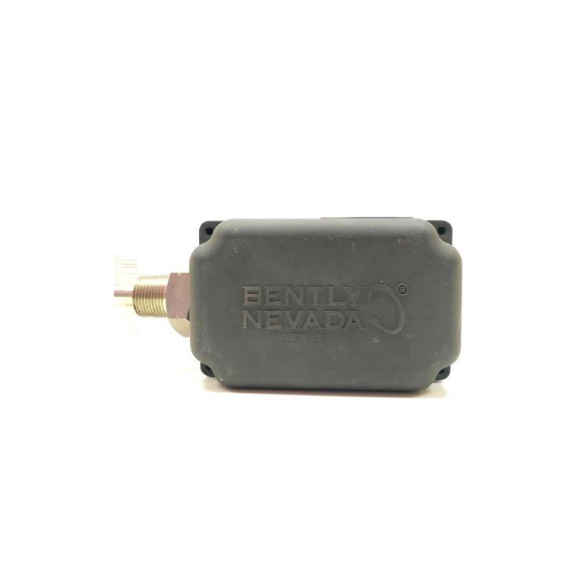 Bently Nevada 32000-00-00-04-420-01-02 Proximity Probe Housing