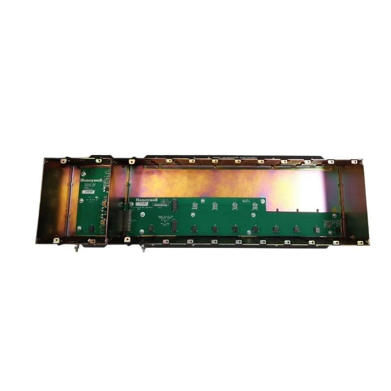 Honeywell 900R08R-0300 ControlEdge HC900 8 I/O Slot Rack with redundant power support
